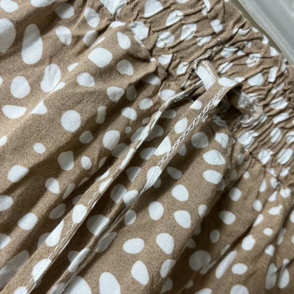 Alelly Ruffle Polka Dot Tan Tiered Mini Skirt Size Medium Boho Chic Casual - Picture 7 of 10